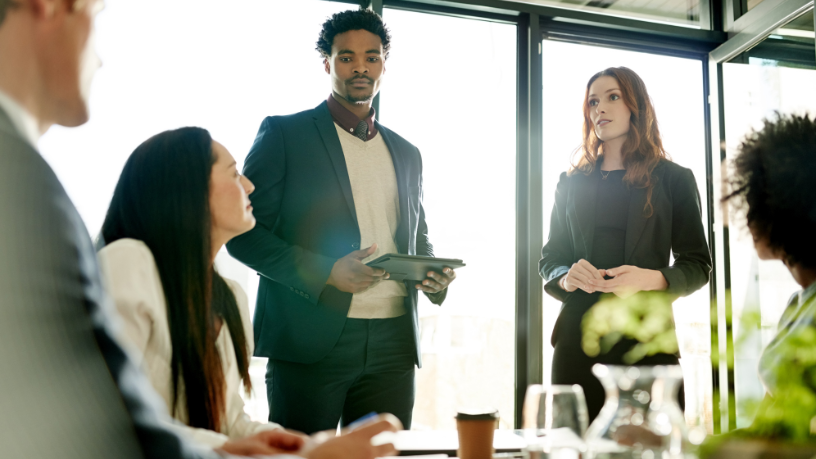 Decisões de investimento mais seguras com as estratégias de avaliação de empresas de Carlos Eduardo Rosalba Padilha.