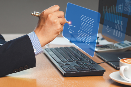 Alex Nabuco dos Santos ressalta que a digitalização dos processos trouxe agilidade e segurança às operações imobiliárias.