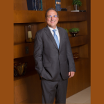 Fake news podem agravar crises durante a recuperação judicial, afetando a confiança do mercado e a reputação das empresas envolvidas.