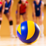 Em cada toque, um valor: O voleibol como expressão de respeito e dedicação revela disciplina e espírito coletivo. Conteúdo de Alfredo Moreira Filho.